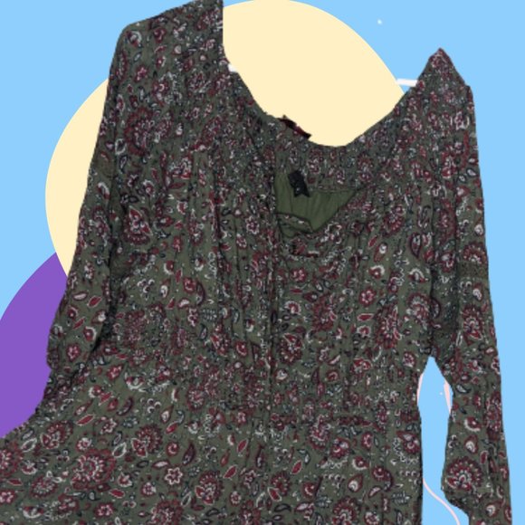 Plus Boho Green and Burgandy Dress - Picture 4 of 4